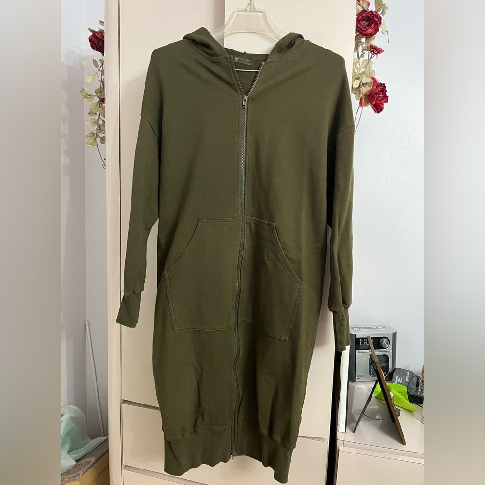Green Dolman Sleeve Casual Sweatshirt Dress